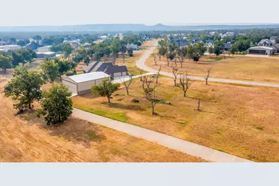 6005 Bonanza Drive, Granbury, TX 76049 - Photo 9