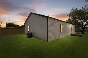 5044 Townsend Dr, Fort Worth, TX 76115 - Photo 29