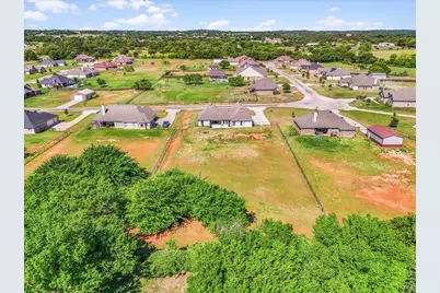 250 Odell Road, Springtown, TX 76082 - Photo 37