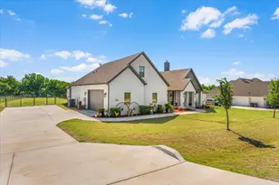 250 Odell Rd, Springtown, TX 76082 - Photo 33