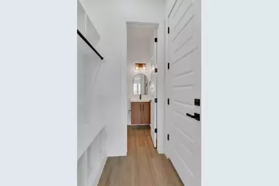 3411 Sanjeev Drive, Irving, TX 75060 - Photo 11