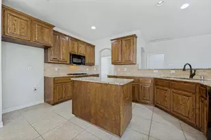 1148 Dayton Dr, Lantana, TX 76226 - Photo 9