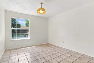 1001 Flower Dr, Arlington, TX 76017 - Photo 17