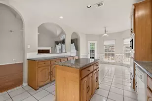 4316 Sleepy Glen Dr, Grand Prairie, TX 75052 - Photo 15