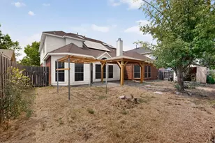 4316 Sleepy Glen Dr, Grand Prairie, TX 75052 - Photo 39