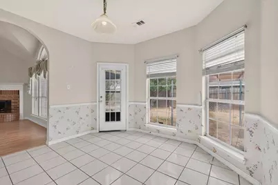 4316 Sleepy Glen Drive, Grand Prairie, TX 75052 - Photo 13