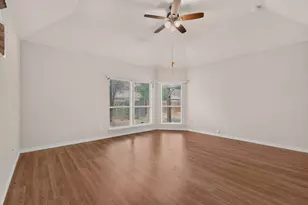 4316 Sleepy Glen Dr, Grand Prairie, TX 75052 - Photo 19