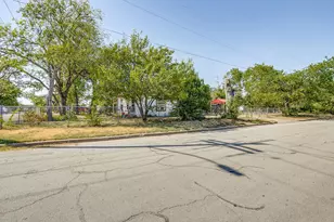 3300 31st St, Fort Worth, TX 76106 - Photo 29