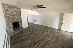 6936 Laurelhill Ct N, Fort Worth, TX 76133 - Photo 5