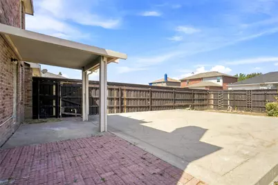 1027 Graystone Drive, Lancaster, TX 75134 - Photo 23