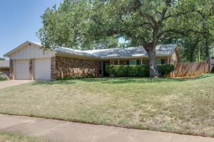 2101 Warwick Dr, Arlington, TX 76015 - Photo 3