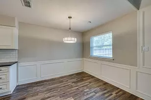 2101 Warwick Dr, Arlington, TX 76015 - Photo 13
