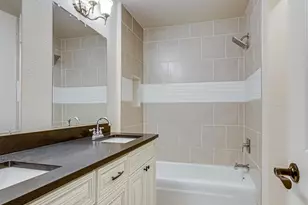2101 Warwick Dr, Arlington, TX 76015 - Photo 19