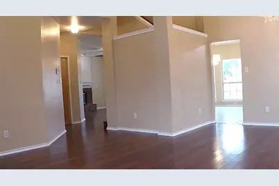 4426 Harpers Ferry Drive, Grand Prairie, TX 75052 - Photo 5