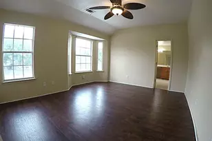 4426 Harpers Ferry Dr, Grand Prairie, TX 75052 - Photo 13