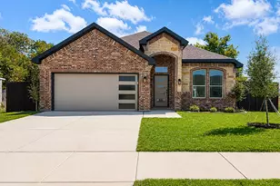 5408 David Strickland Rd, Fort Worth, TX 76119 - Photo 1