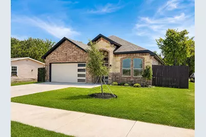 5408 David Strickland Road, Fort Worth, TX 76119 - Photo 3