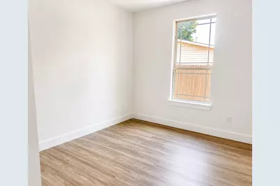 5408 David Strickland Road, Fort Worth, TX 76119 - Photo 11