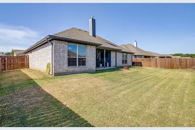 933 Avagail Avenue, Springtown, TX 76082 - Photo 17