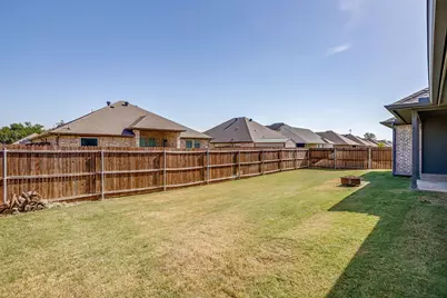 933 Avagail Avenue, Springtown, TX 76082 - Photo 19