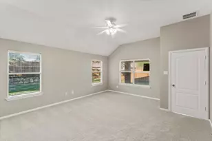 2037 Michelle Creek Dr, Little Elm, TX 75068 - Photo 5
