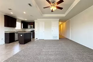 3020 Manuel Creek Dr, Little Elm, TX 75068 - Photo 11