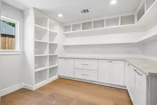 6936 Lupton Dr, Dallas, TX 75225 - Photo 13