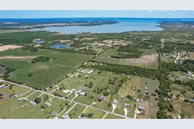 8910 County Road 3602, Quinlan, TX 75474 - Photo 19