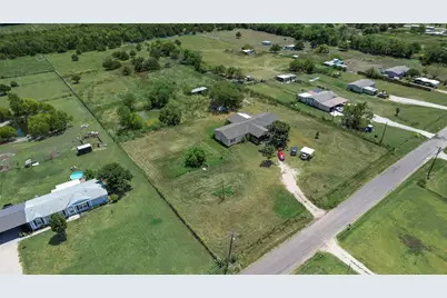 8910 County Road 3602, Quinlan, TX 75474 - Photo 15
