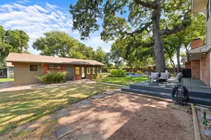 1417 Sylvan Dr, Arlington, TX 76012 - Photo 39