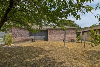 5842 Marview Lane, Dallas, TX 75227 - Photo 5
