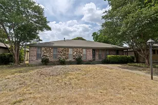 5842 Marview Ln, Dallas, TX 75227 - Photo 3