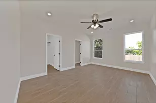 4713 Llano St, Granbury, TX 76048 - Photo 21