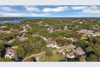 4713 Llano Street, Granbury, TX 76048 - Photo 5