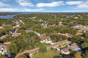4713 Llano St, Granbury, TX 76048 - Photo 5