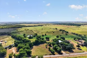 401 Dale Acres Rd, Italy, TX 76651 - Photo 1