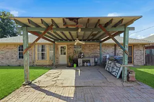 3534 Poquita Dr, Dallas, TX 75220 - Photo 35