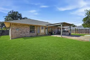 3534 Poquita Dr, Dallas, TX 75220 - Photo 31