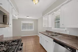 7448 Van Natta Ln, Fort Worth, TX 76112 - Photo 15