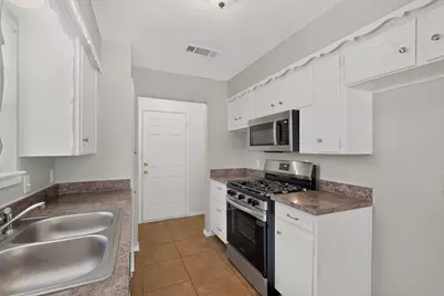 7448 Van Natta Lane, Fort Worth, TX 76112 - Photo 17