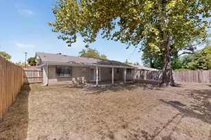 7448 Van Natta Ln, Fort Worth, TX 76112 - Photo 39