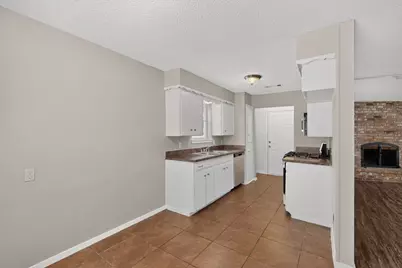7448 Van Natta Lane, Fort Worth, TX 76112 - Photo 15