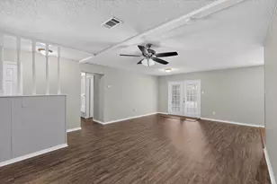 7448 Van Natta Ln, Fort Worth, TX 76112 - Photo 9