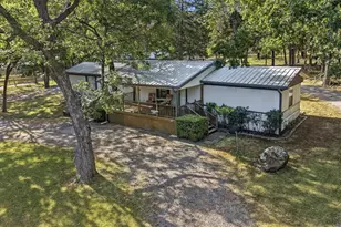 228 Oklahoma Ave, Pottsboro, TX 75076 - Photo 1