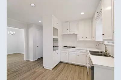 612 Forest Lane, Hurst, TX 76053 - Photo 11