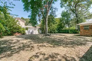 612 Forest Ln, Hurst, TX 76053 - Photo 25