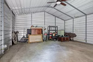 1316 Pine Hill Dr, Jefferson, TX 75657 - Photo 27