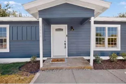 5586 Pinson Street, Fort Worth, TX 76119 - Photo 3