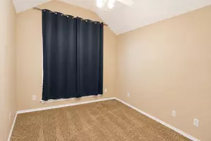 809 Mesa Dr, Sanger, TX 76266 - Photo 7