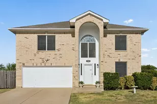 7589 Juliet Ln, Fort Worth, TX 76137 - Photo 1